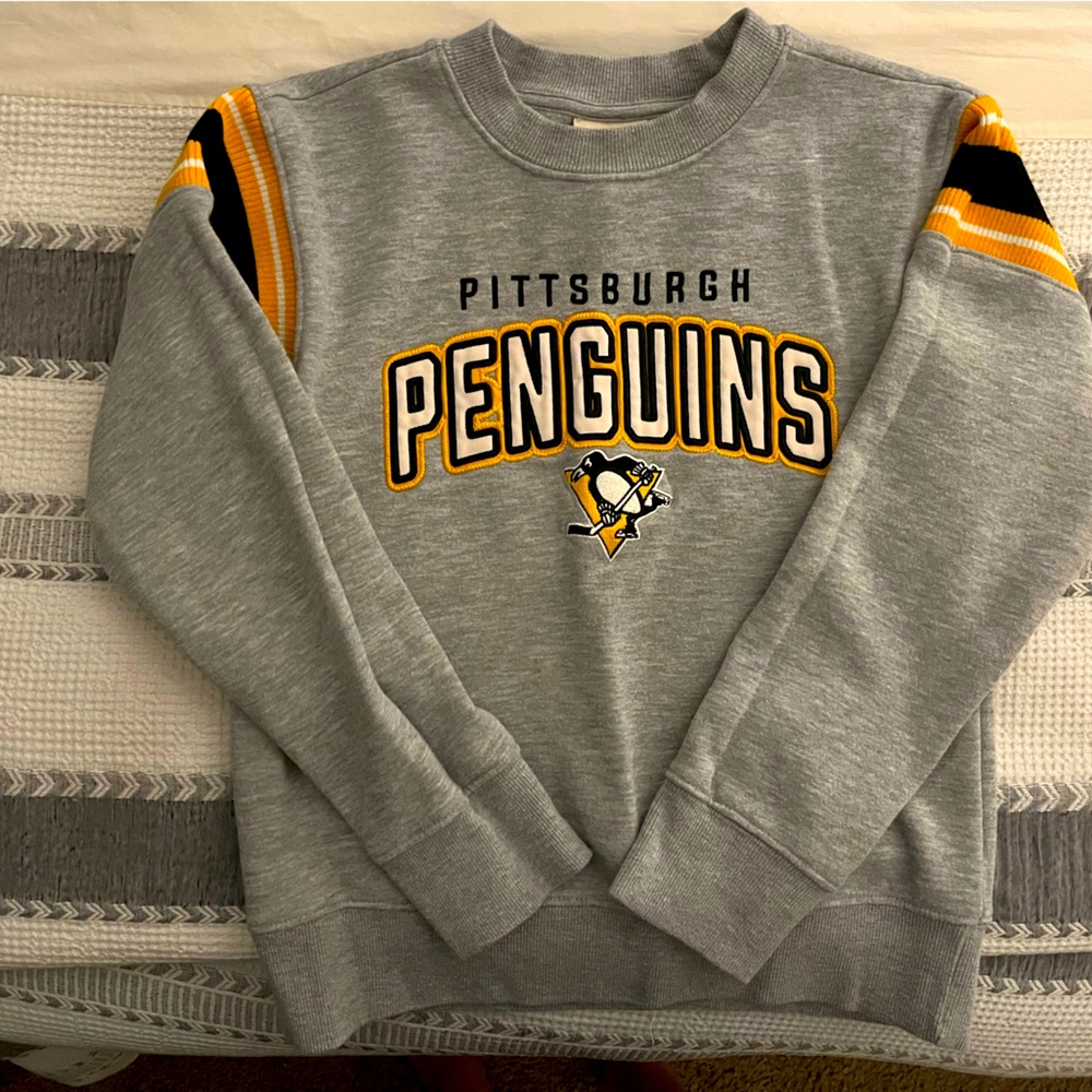 Kid’s Pittsburgh Penguins Sweatshirt